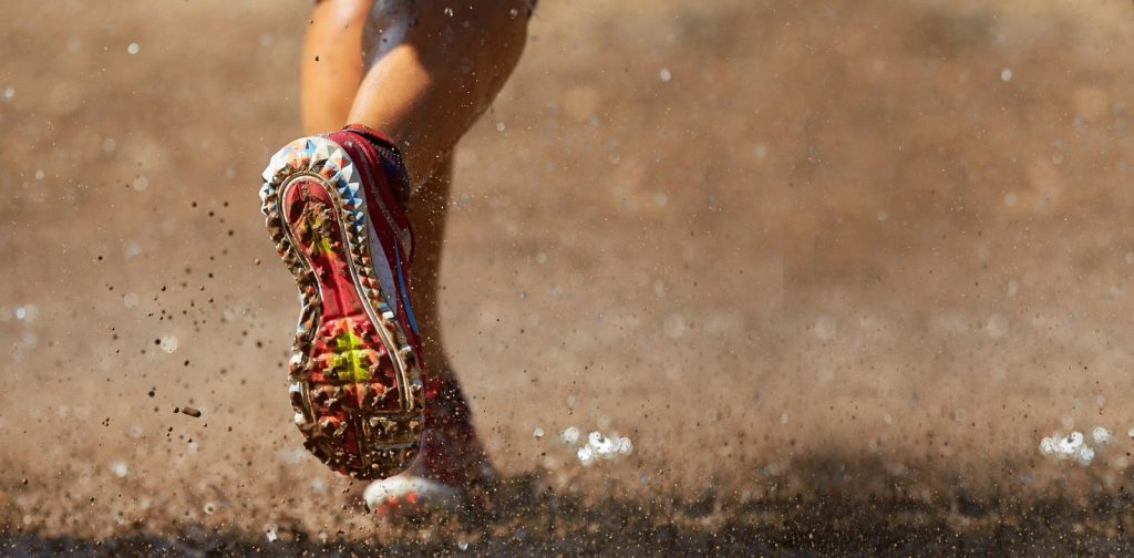 3 myths & 7 tips to improve running performance and prevent injury knee pain