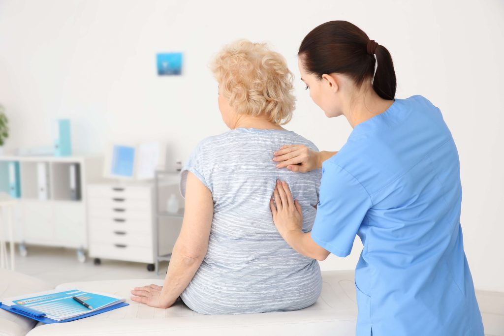 When to visit a physical therapist for back pain treatment shutterstock 648355930 back pain treatment