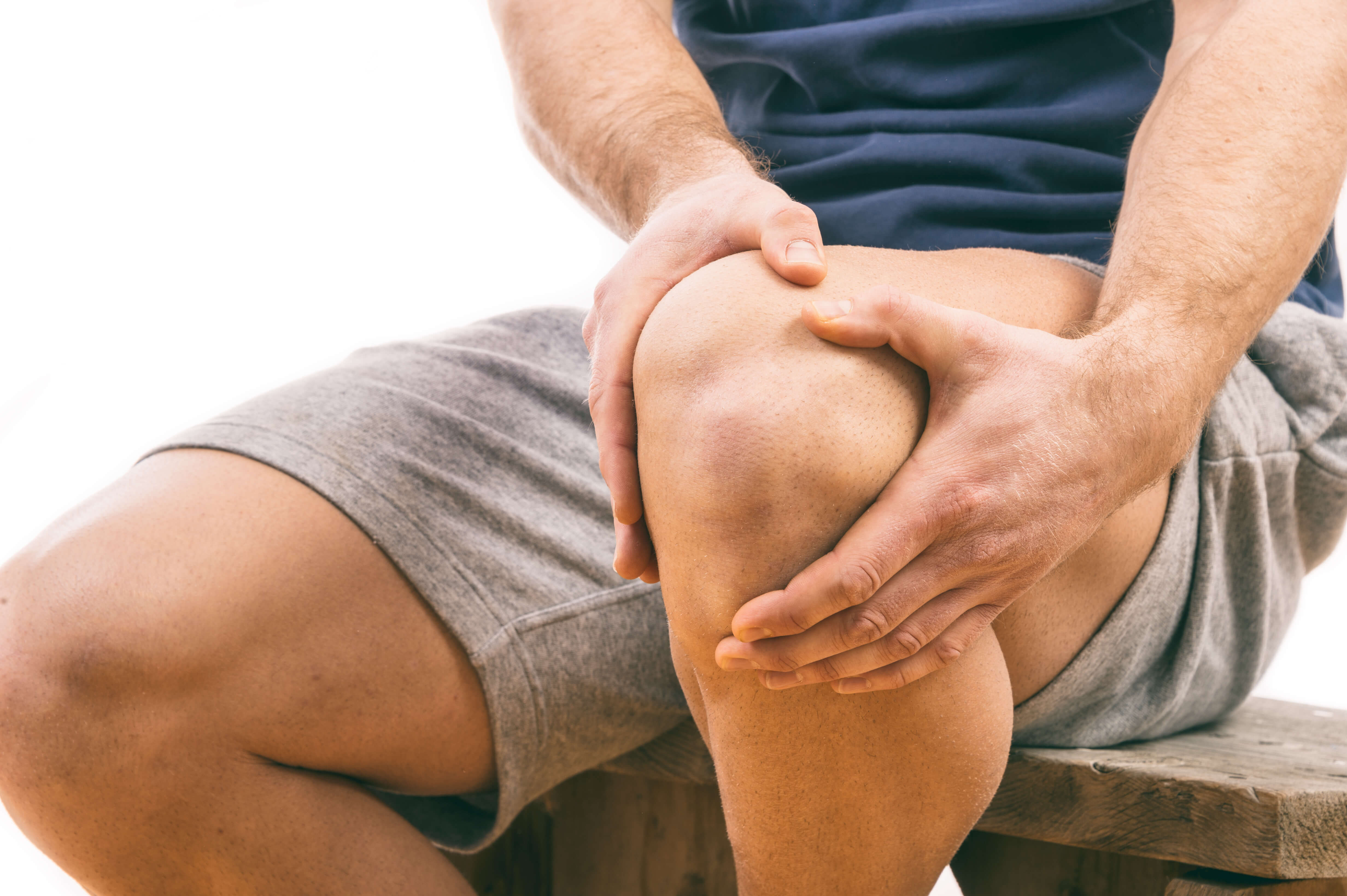 Top Two Reasons People Seek Knee Pain Treatment