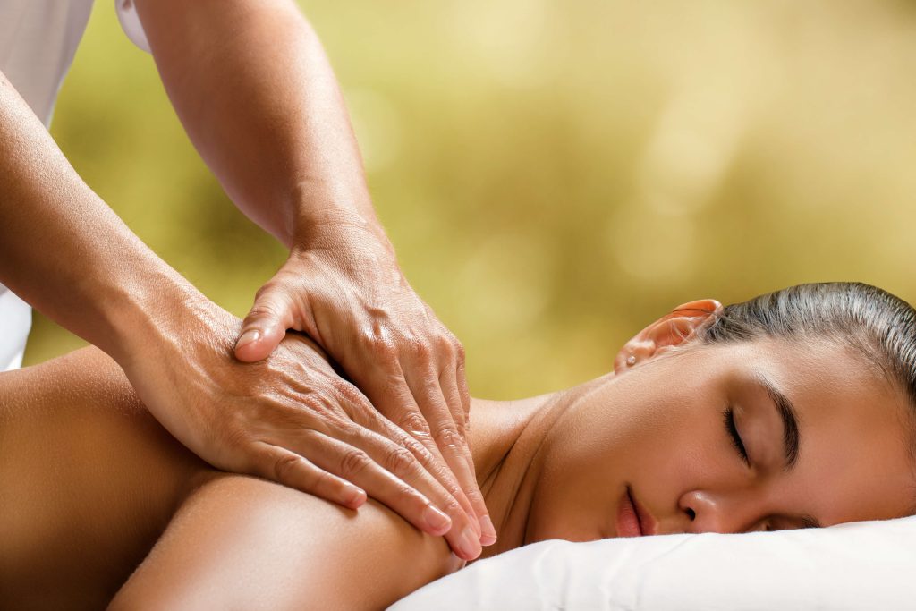 Five keys to massage therapy in St. Louis, MO shutterstock 693068743 five tips for massage