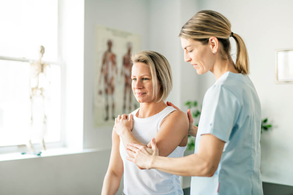 elbow hyperextension injury