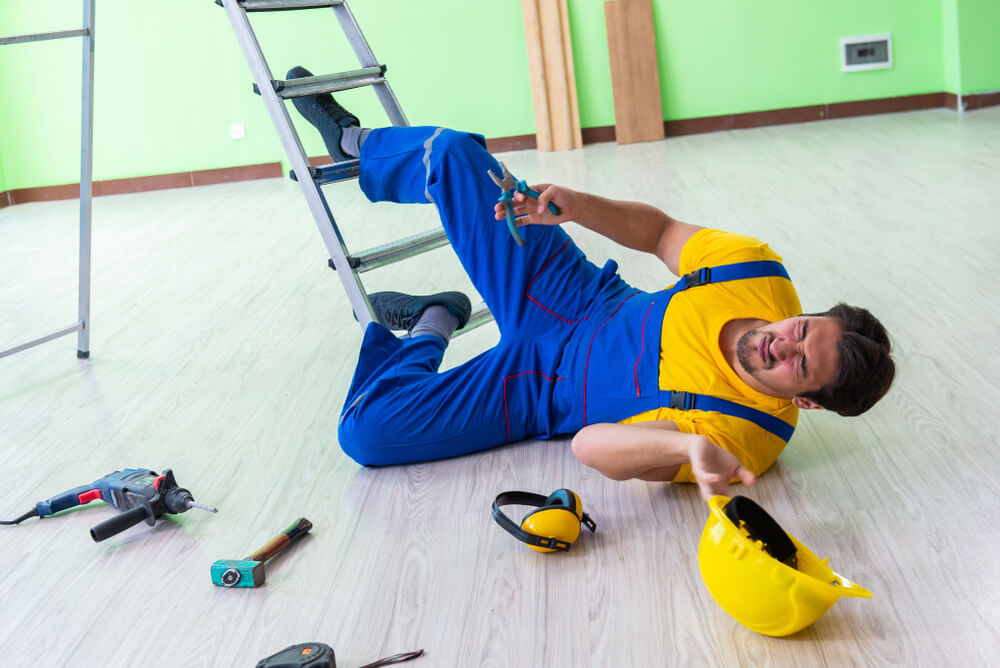 Two shoulder injuries you could get from a fall shutterstock 1159856302 shoulder injury from a fall