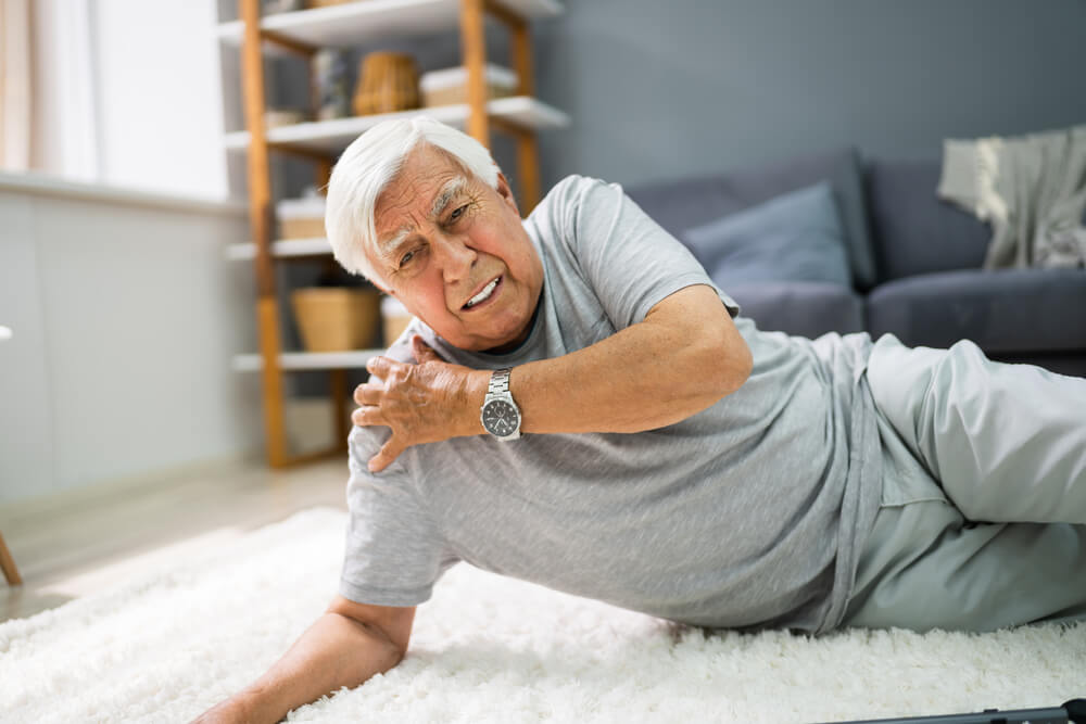 Struggling with shoulder impingement? Try these 6 exercises shutterstock 1792313161 common shoulder injuries from falling