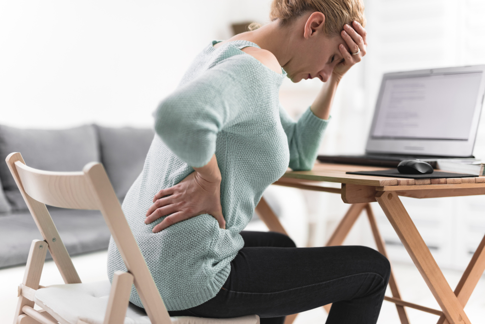 hip pain when sitting